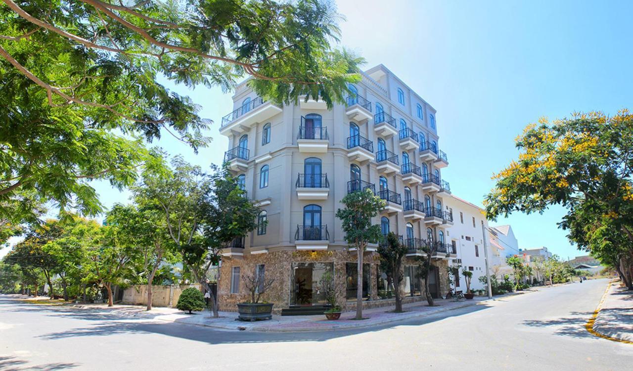 Aha Monaco Hotel Фан Тиет Екстериор снимка